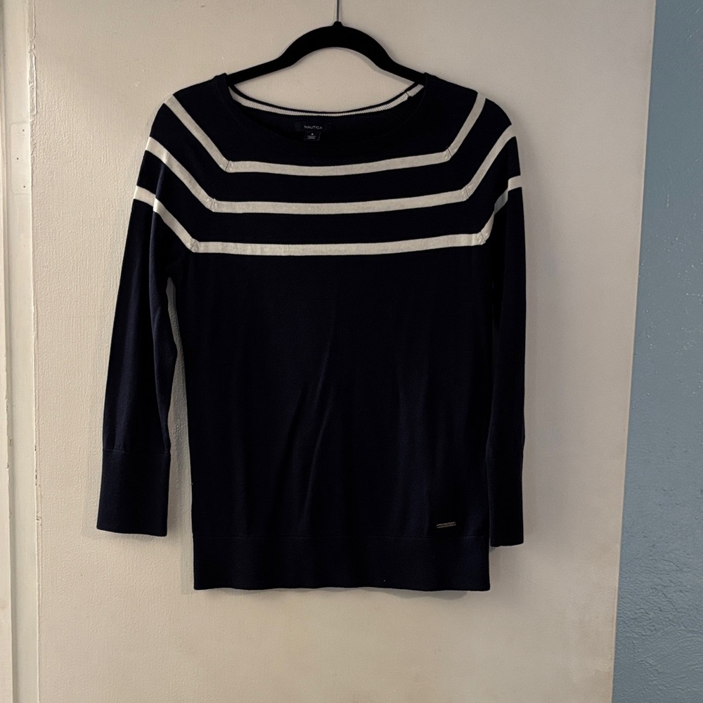Nautica Navy and White Crew Neck Sweater